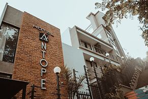 Antope - Apartaestudios