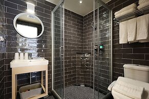 Mini Hotels Taichung Station Branch