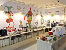 Mini Hotels Taichung Station Branch