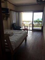 Lutwala Dive and Bungalows