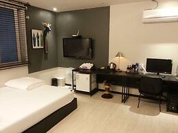 HI Design Hotel