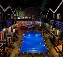 Casa Obrigado Beach Cottages Goa