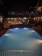 Casa Obrigado Beach Cottages Goa