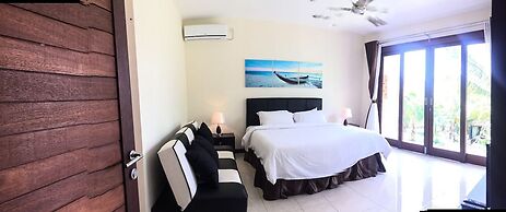 Nipah Pool Villas & Restaurant