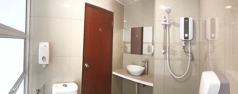Place2Stay Business Hotel @ Metrocity
