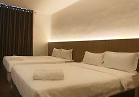 Place2Stay Business Hotel @ Metrocity