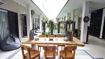 Bintang Darmawan Villa BDV