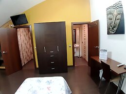 Hostal Nirvana