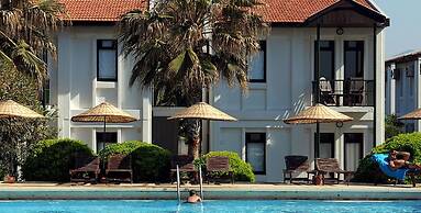 Grand Asa Family Suites