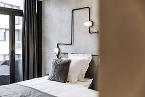 Upstairs Hotel