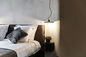 Upstairs Hotel