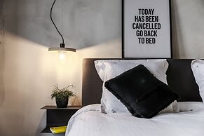 Upstairs Hotel