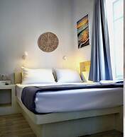 Tinos Heritage Plateia