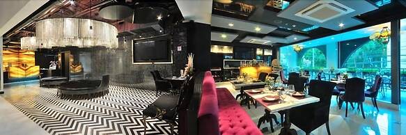 Aspira Skyy Sukhumvit 1