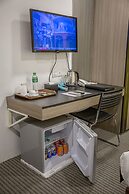 Holiday Season Motel