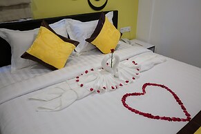 Holiday Season Motel