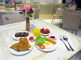 Holiday Season Motel