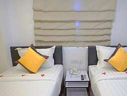 Holiday Season Motel