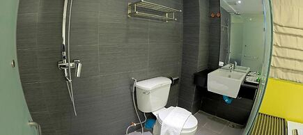 Holiday Season Motel