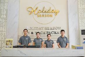 Holiday Season Motel