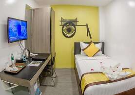 Holiday Season Motel