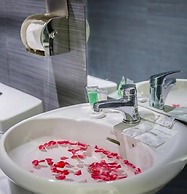 Holiday Season Motel