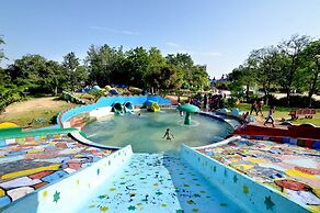 Pink Pearl Resort and Fun City