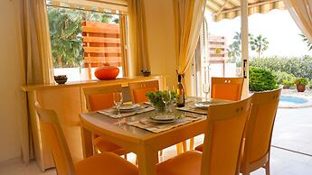 Beachfront Azura Sunrise