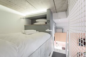 room2 Southampton Hometel