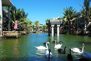 Swan Lake Villa Resort