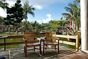 Swan Lake Villa Resort