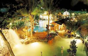 Swan Lake Villa Resort