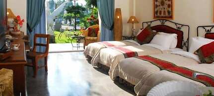 Swan Lake Villa Resort