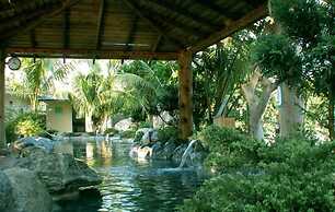 Swan Lake Villa Resort