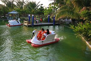 Swan Lake Villa Resort