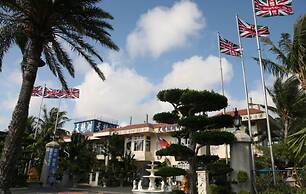 Swan Lake Villa Resort