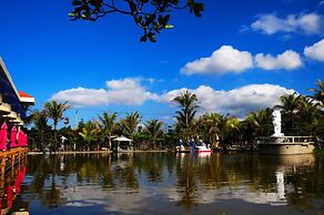 Swan Lake Villa Resort