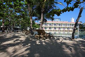 Swan Lake Villa Resort