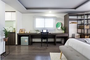 La Regatta Boutique Residences