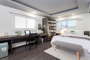La Regatta Boutique Residences