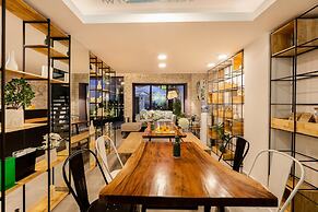 La Regatta Boutique Residences