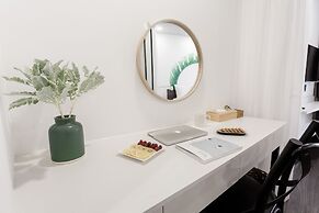 La Regatta Boutique Residences