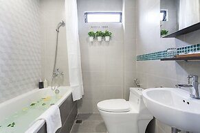 La Regatta Boutique Residences