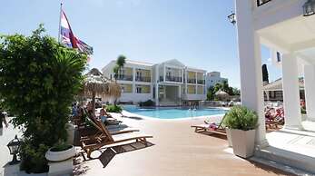 Royal Nidri Hotel & Apartments