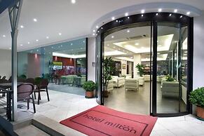 Hotel Milton
