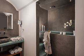 Elements of Caldera Suites