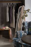 Elements of Caldera Suites