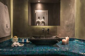 Elements of Caldera Suites