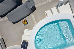 Elements of Caldera Suites