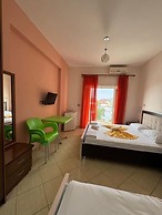 Unico ApartHotel